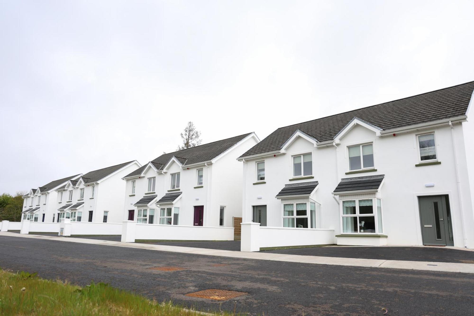 Rossnowlagh 3 Bedroom Holiday Home - Golf, Surfing & Beach Ballintra Exterior photo